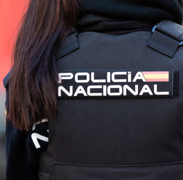 Zamora guarda silencio por las víctimas del atentado de Barcelona 
