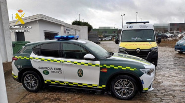 Dos heridos en una colisión entre dos turismos cerca de Miajadas