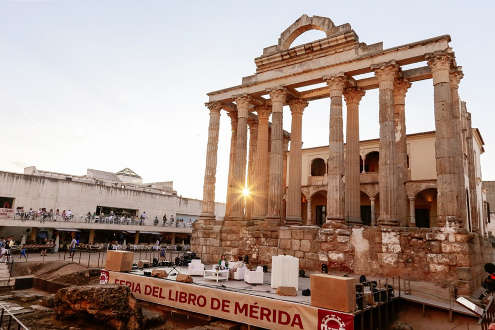 La Feria del Libro de Mérida reunirá a ocho autores emeritenses y grandes nombres de la literatura nacional