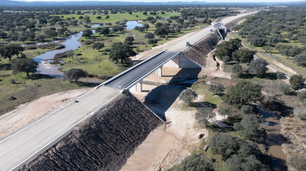 El Gobierno autoriza la electrificación del tramo Talayuela-Plasencia de la alta velocidad por 38,6 millones