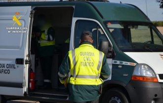 Heridas dos personas en una colisión frontal cerca de Casar de Palomero