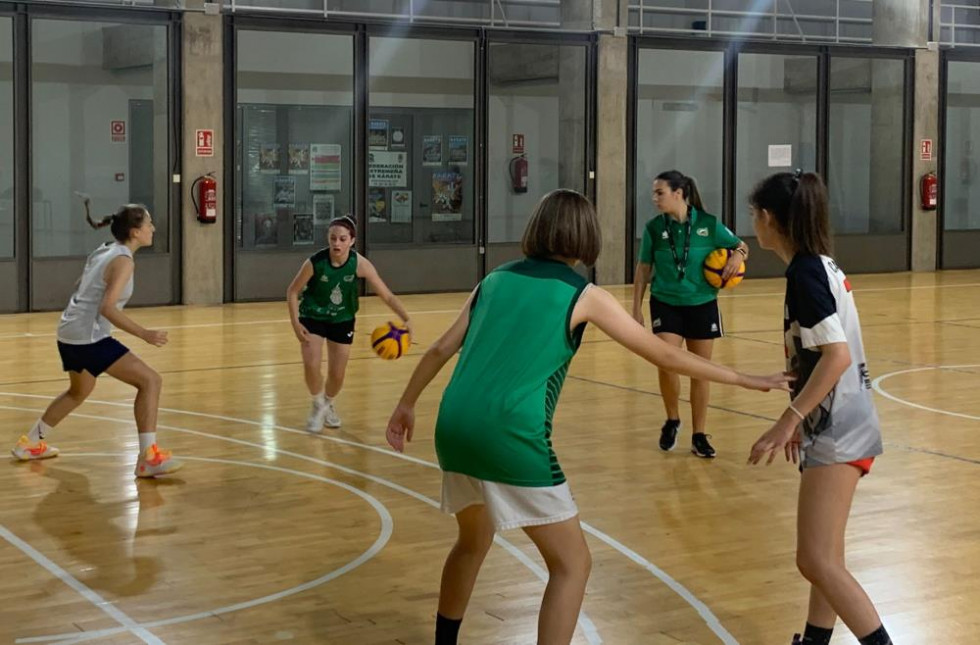 Plasencia acogerá este sábado la fase previa del Campeonato de Extremadura 3x3 de baloncesto