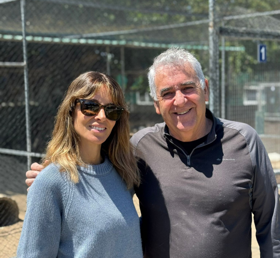 La familia del actor Richard Gere de ruta por Extremadura