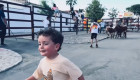 Un niño extremeño de sólo 3 años derrocha arte y valentía en un encierro taurino