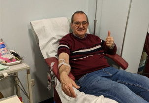 Valentín Macias regala un centenar de donaciones para salvar vidas