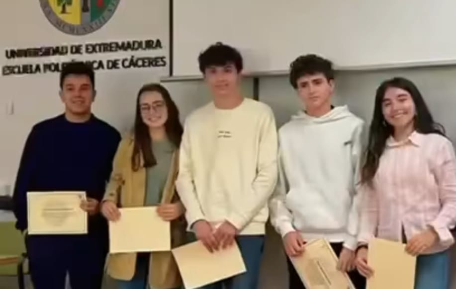 Un premio regional para el IES de Moraleja en la Olimpiada de Ingeniería de la Edificación