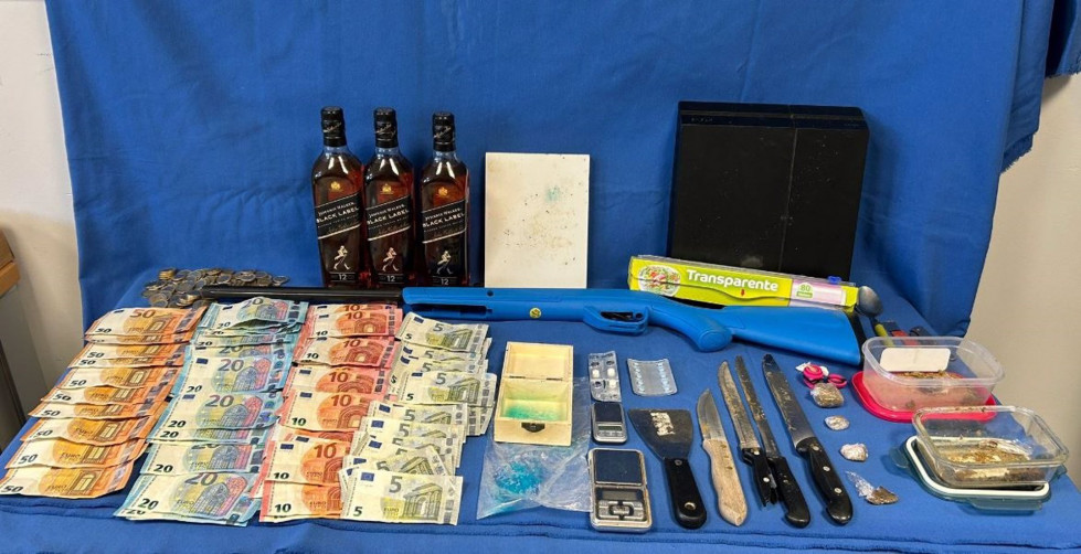 Detenidas dos personas encargadas de un punto de venta de droga