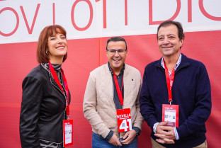 Gallardo agiliza su entrada en la Asamblea de Extremadura días después de ser procesado