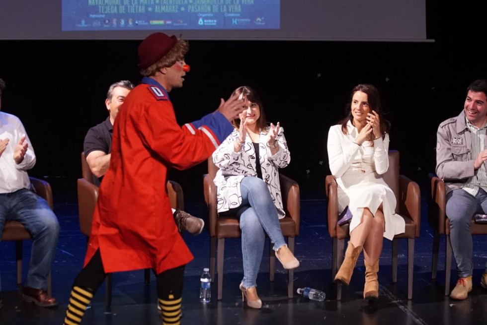 El circo contemporáneo toma Talayuela con espectáculos desde Madrid y Portugal