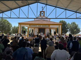 Ribera del Fresno celebró con emoción y fe su romería en honor a San Isidro