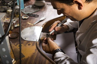 Extremadura establecerá una línea de ayudas al relevo empresarial en el medio rural