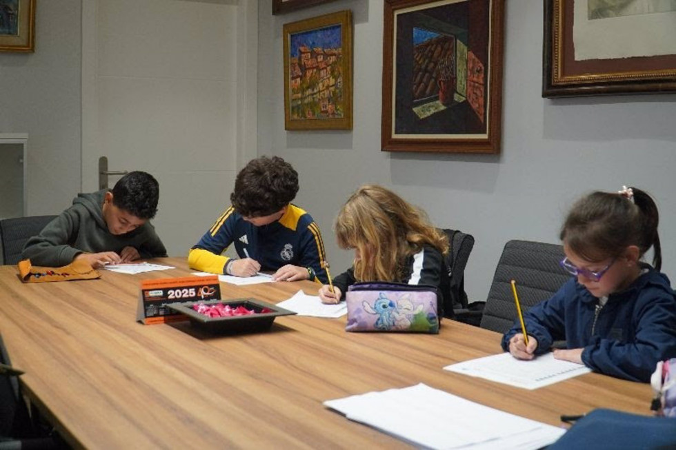 Un proyecto en Badajoz busca mejorar el futuro académico de los niños en familias vulnerables