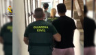 Roban baterías de coches aparcados en plena calle en Navalmoral