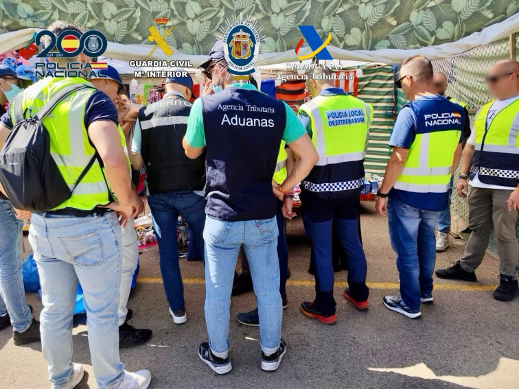 Intervenidos más de 1.800 productos falsificados en el recinto ferial de Cáceres