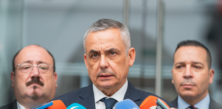 Vox presenta una querella contra Miguel Ángel Gallardo y el PSOE por cohecho