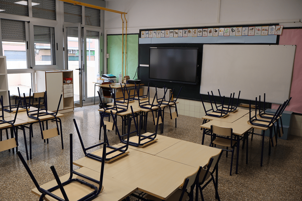 El calor obliga a flexibilizar horarios y suspender clases en algunos centros escolares extremeños
