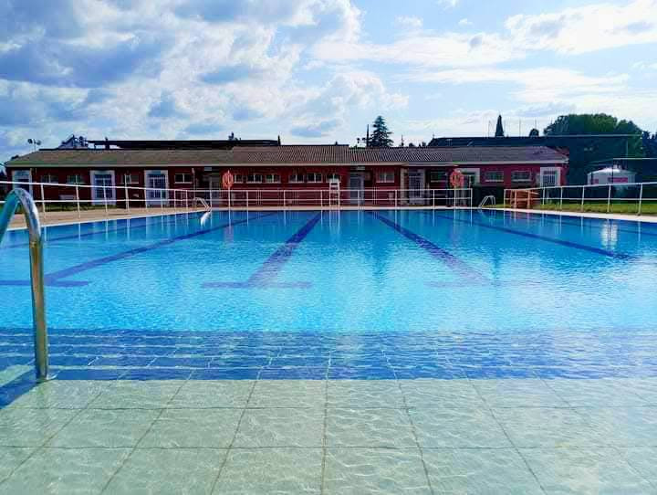 Las piscinas municipales de Moraleja abrirán el 7 de junio