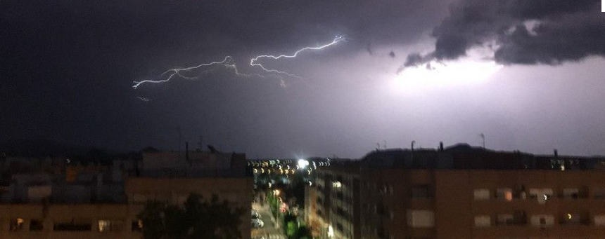La Aemet activa el nivel amarillo por tormentas en la provincia de Badajoz