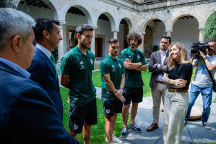 El Cacereño sigue celebrando su ascenso a Primera Federación