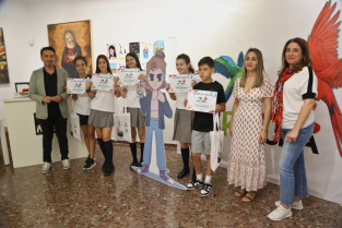 Varios alumnos de Badajoz son premiados por sus creaciones artísticas