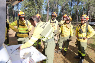 Declarado el nivel 1 de peligrosidad en un incendio en La Roca de la Sierra