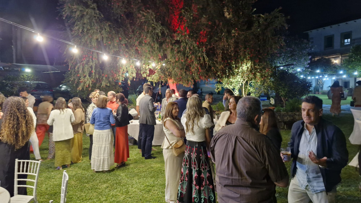 Cena de gala de los 25 au00f1os de Arigata en Perales del Puerto (6)