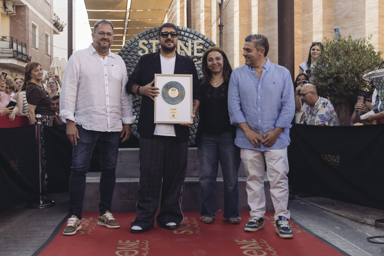 Antonio Orozco ya tiene su vinilo en el Camino de la Música de Mérida