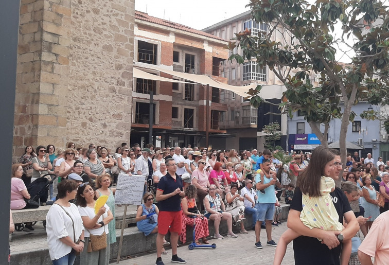 Cerca de 400 personas se concentran en Navalmoral para exigir más seguridad ciudadana