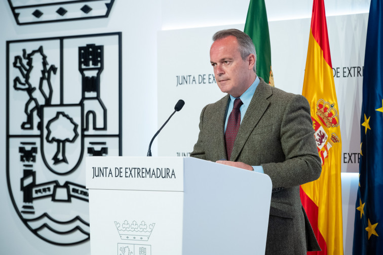 La Junta denuncia que el Gobierno trata a Extremadura como un cementerio de trenes