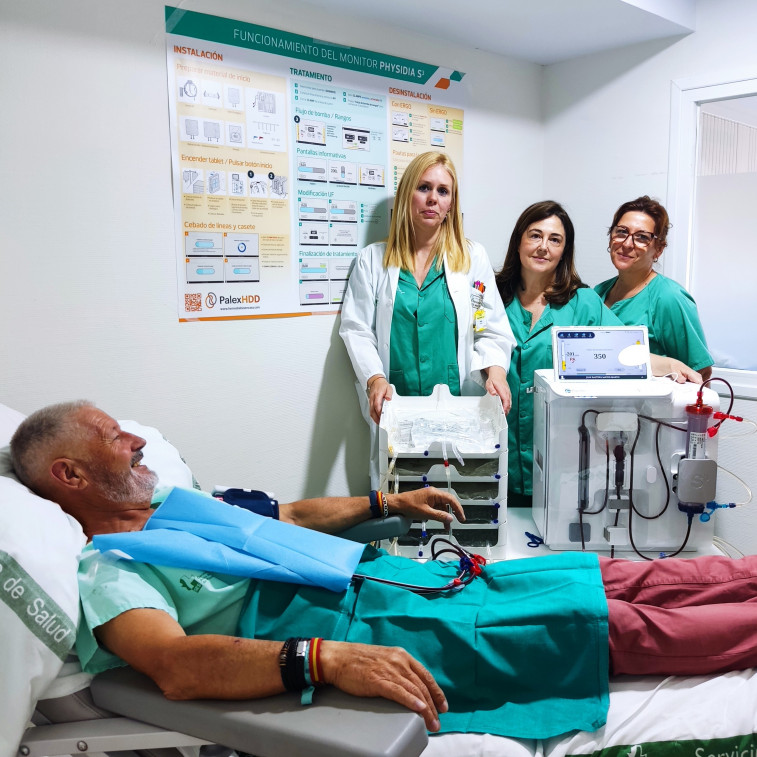 El Hospital Virgen del Puerto permitirá a los pacientes realizar sesiones de hemodiálisis desde casa