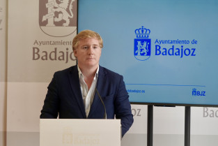 El Ayuntamiento de Badajoz destina 8 millones de euros para finalizar la piscina de la margen derecha