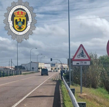 Zamora guarda silencio por las víctimas del atentado de Barcelona 