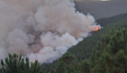 Medios del Infoex luchan contra un incendio declarado en Caminomorisco