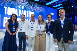Cuatro extremeños en la cúpula del Partido Popular de Feijóo