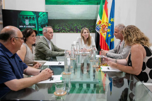 María Guardiola reclama al Gobierno la conversión en autovía de la N-430