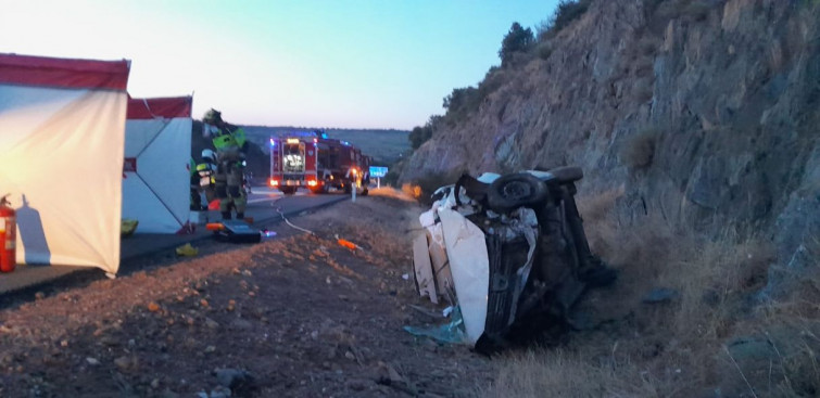 Muere un hombre de 55 años al salirse de la vía en la A-5 a la altura de Jaraicejo