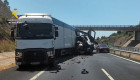 Un accidente entre dos camiones obliga a cortar el tráfico en la autovía A-66