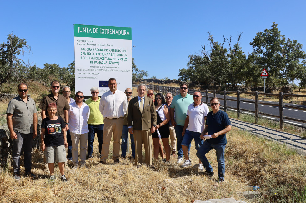 Acondicionado el camino rural entre Aceituna y Santa Cruz de Paniagua por 260.000 euros