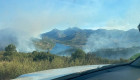 Un incendio forestal en Cañamero moviliza numerosos efectivos por su cercanía al casco urbano