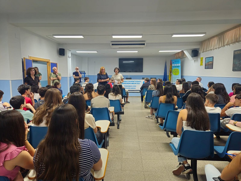 El absentismo escolar en Extremadura mantiene la tendencia a la baja durante el último curso