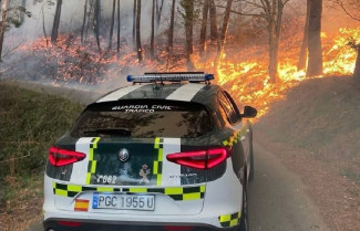 El fuego de Las Hurdes provoca el corte de la carretera EX-204