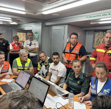 Zamora guarda silencio por las víctimas del atentado de Barcelona 
