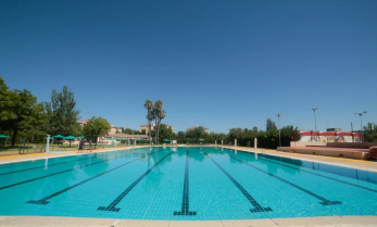 El Ayuntamiento de Mérida desmiente la privatización de las piscinas municipales