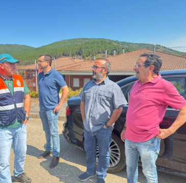 Zamora guarda silencio por las víctimas del atentado de Barcelona 