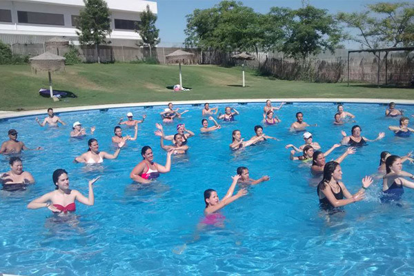 Fin de curso con ritmo acuático: los talleres de aquaerobic celebrarán un festival conjunto