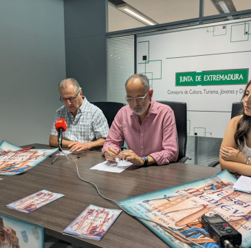 Zamora guarda silencio por las víctimas del atentado de Barcelona 