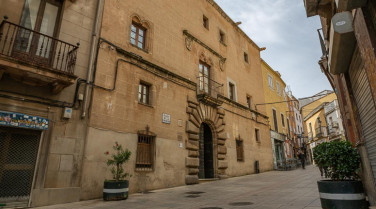 Denuncian en Cáceres la falta de climatización en el Archivo Histórico Municipal