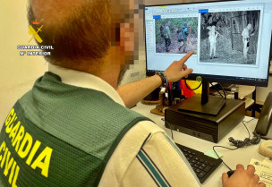 Investigadas cuatro personas por cazar ciervos ilegalmente y robar en una finca
