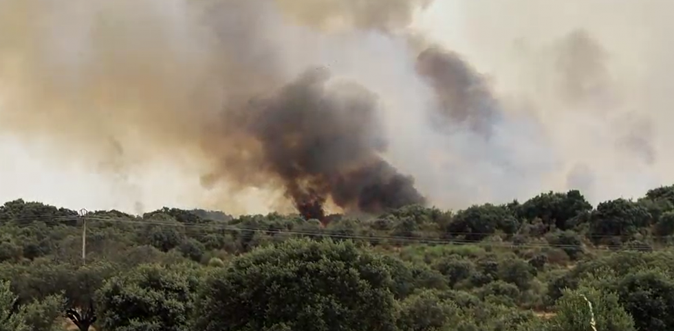 Estabilizado el incendio forestal de Guijo de Galisteo que movilizó 13 medios aéreos