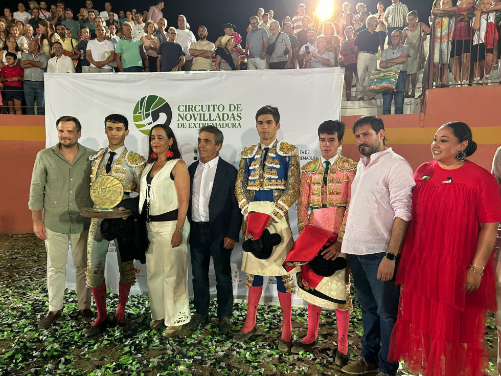 Tomás Bastos vence en la final del III Circuito de Novilladas de Extremadura